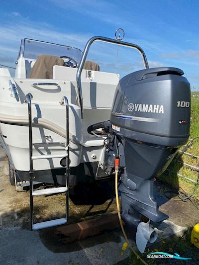 Jeanneau Cap Camarat 5.5 CC Motorboat 2016, with Yamaha engine, Ireland