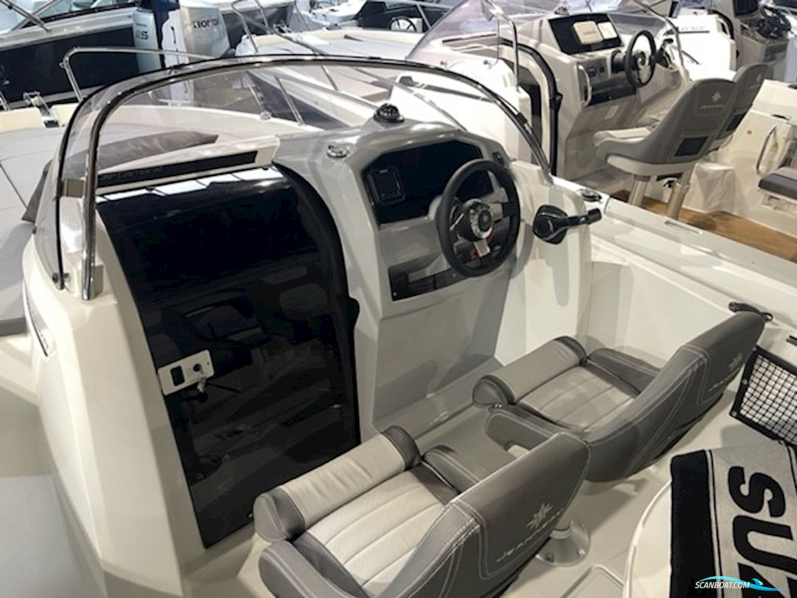 Jeanneau Cap Camarat 5.5 WA