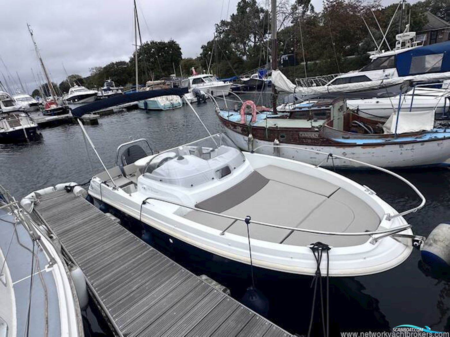 Jeanneau Cap Camarat 5.5 WA