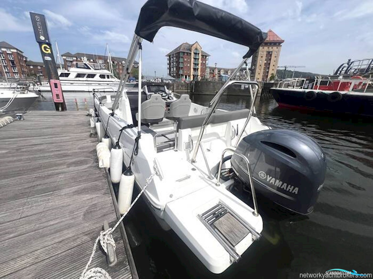 Jeanneau Cap Camarat 6.5 CC S3