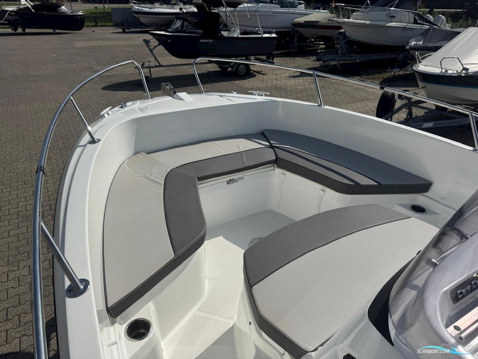 Jeanneau Cap Camarat 6.5 CC Serie 3