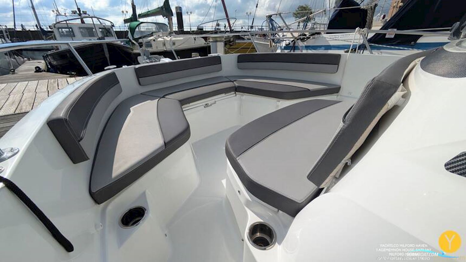 Jeanneau Cap Camarat 6.5 CC Serie 3
