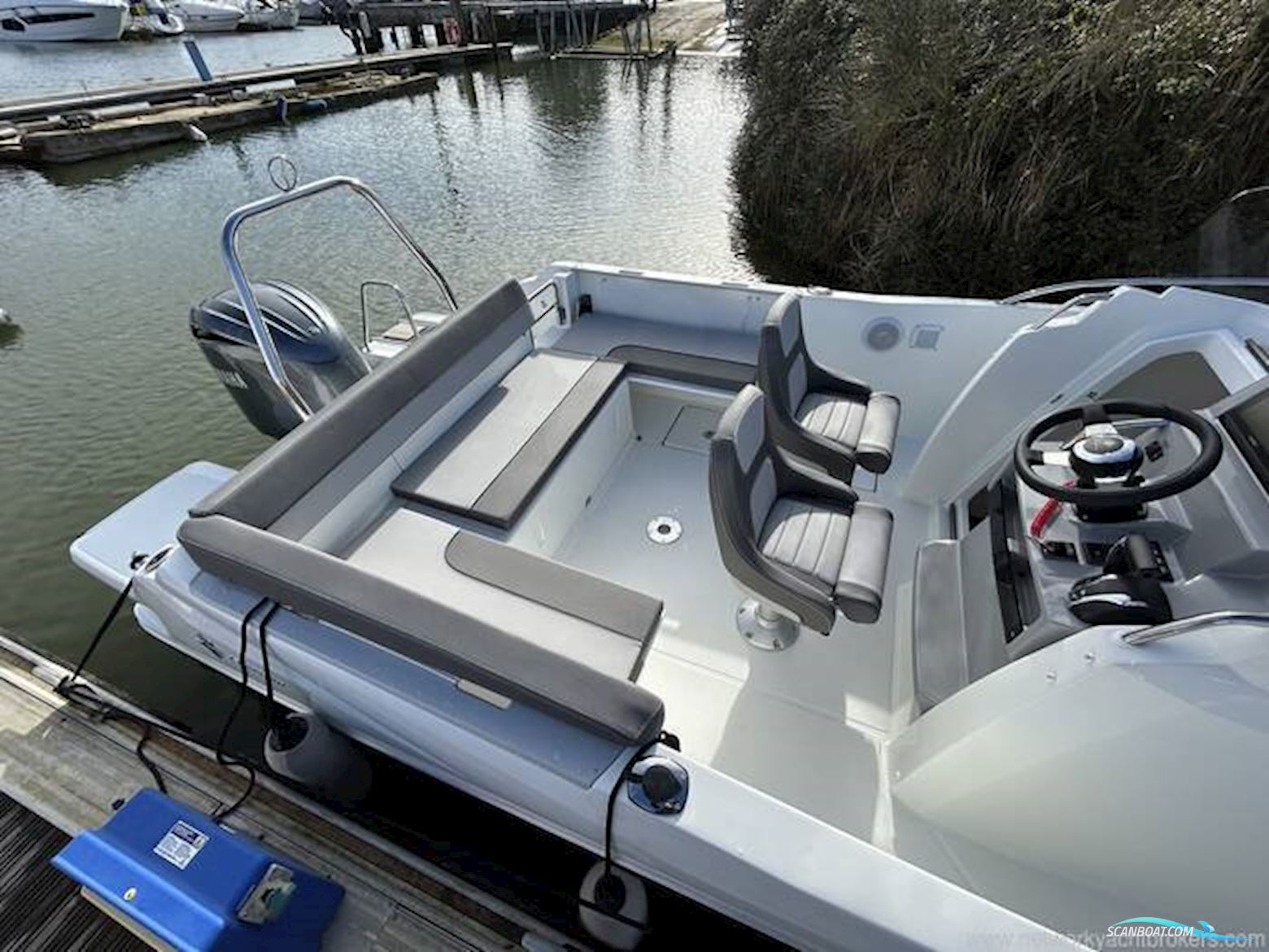 Jeanneau Cap Camarat 6.5 CC Series 3