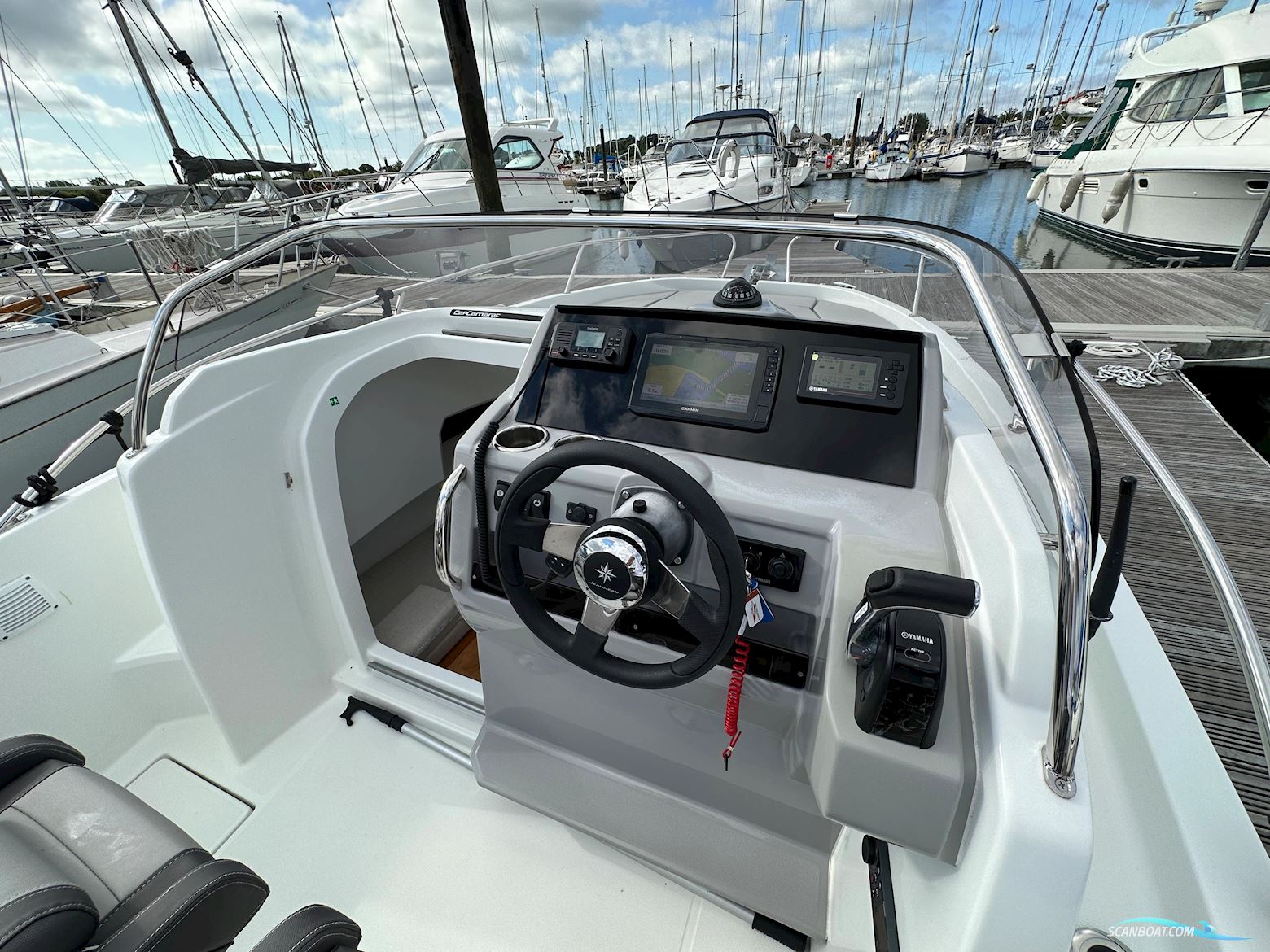 Jeanneau Cap Camarat 6.5 WA