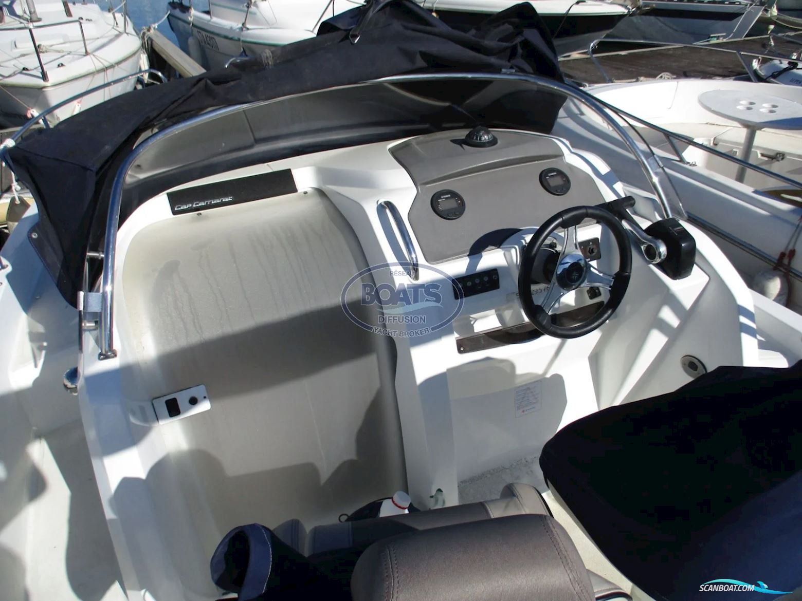 Jeanneau Cap Camarat 6.5 WA