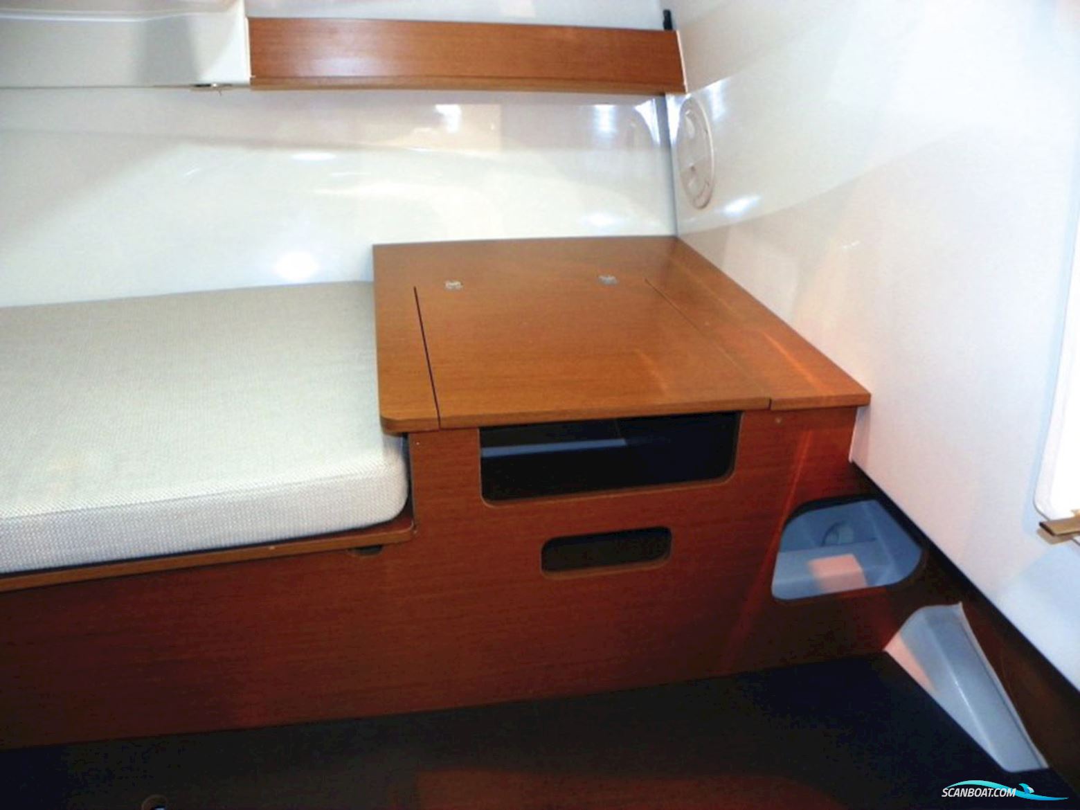 Jeanneau Cap Camarat 6.5 WA