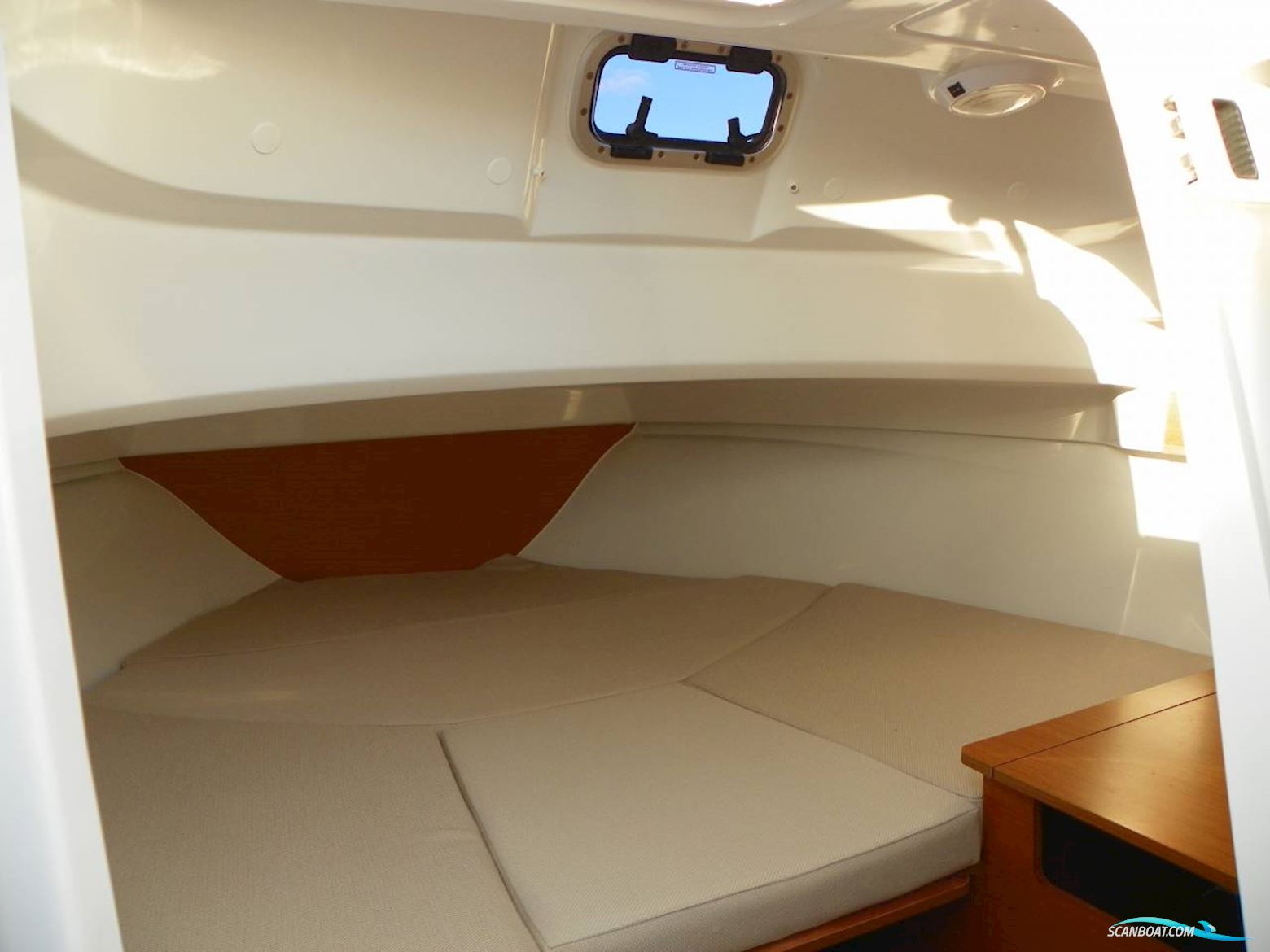 Jeanneau Cap Camarat 6.5 WA