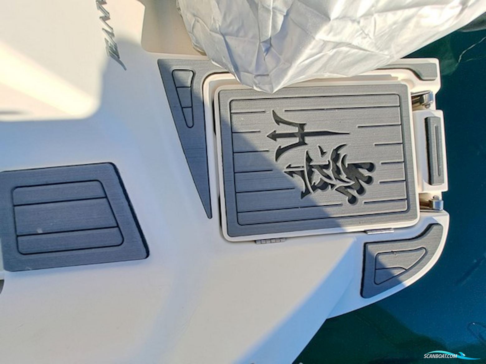 Jeanneau Cap Camarat 715