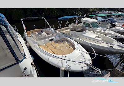 Jeanneau Cap Camarat 715 WA Motorboat 2006, with Suzuki engine, France