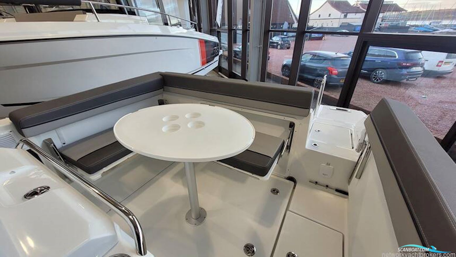 Jeanneau Cap Camarat 7.5 WA s3