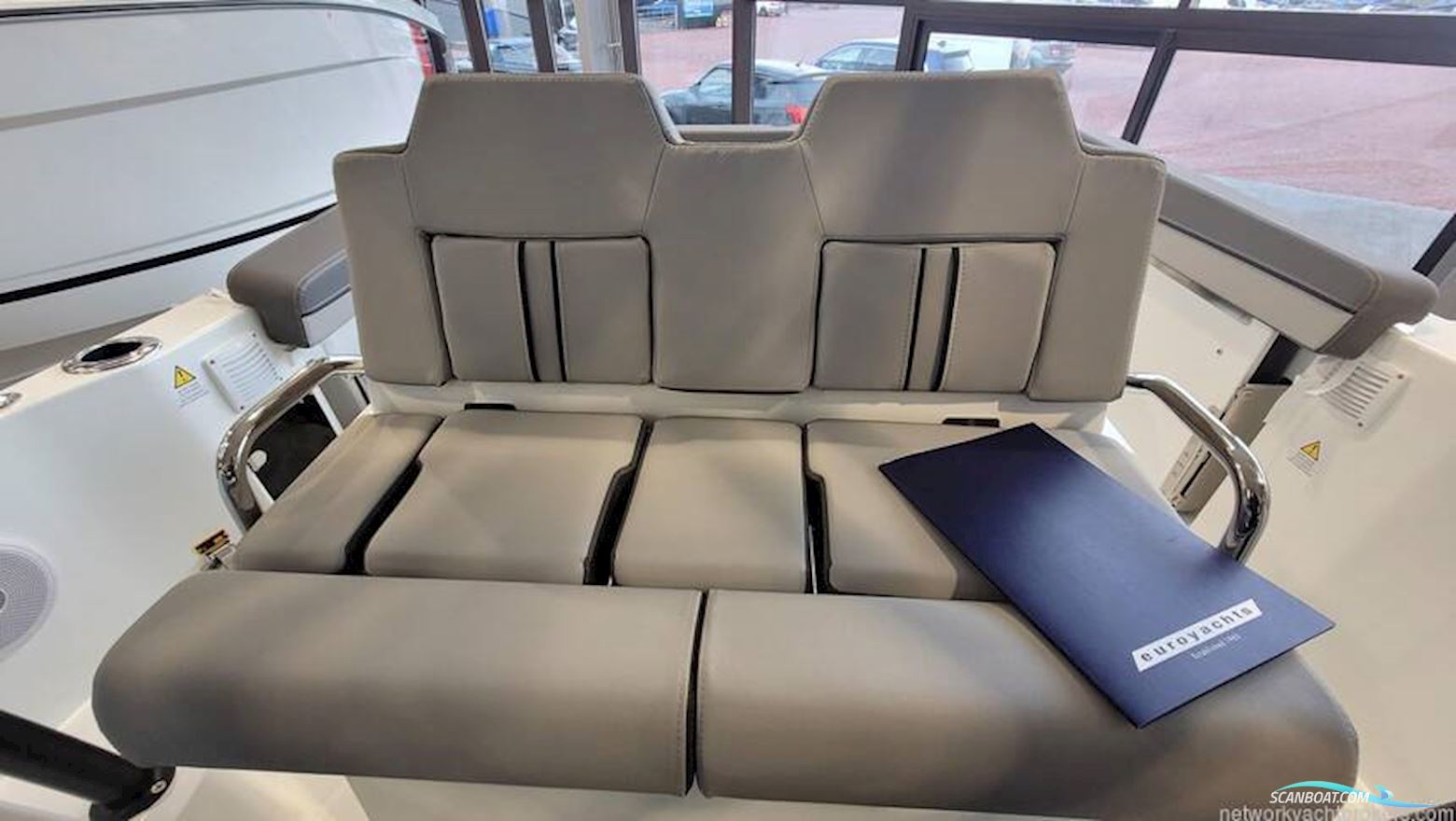 Jeanneau Cap Camarat 7.5 WA s3