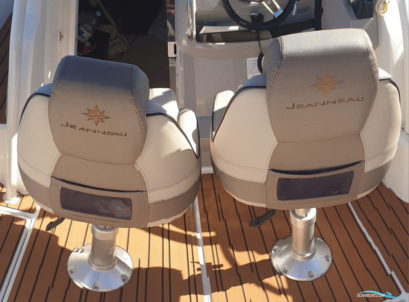 Jeanneau Cap Camarat 7.5 WA