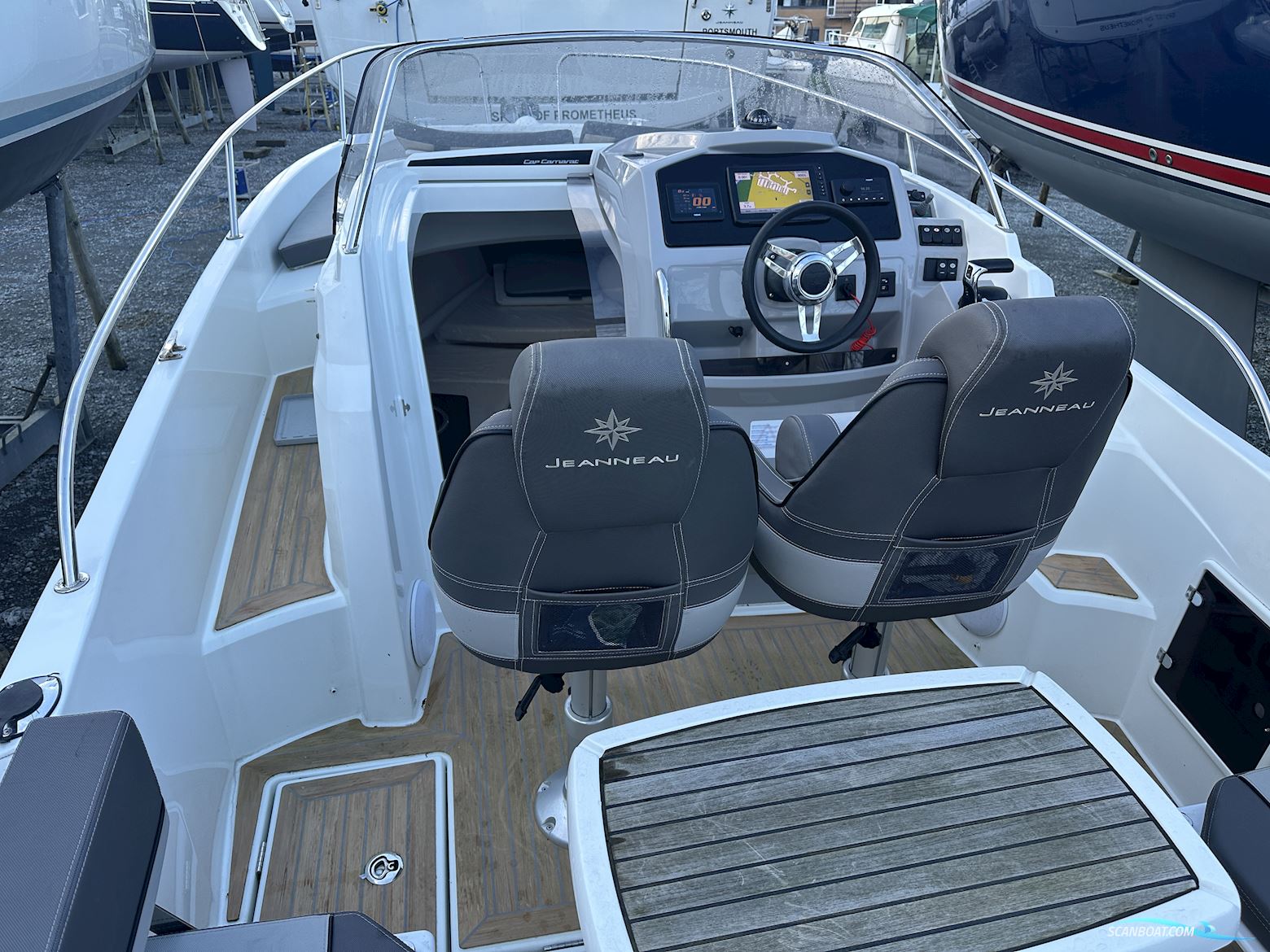 Jeanneau Cap Camarat 7.5 WA Series II