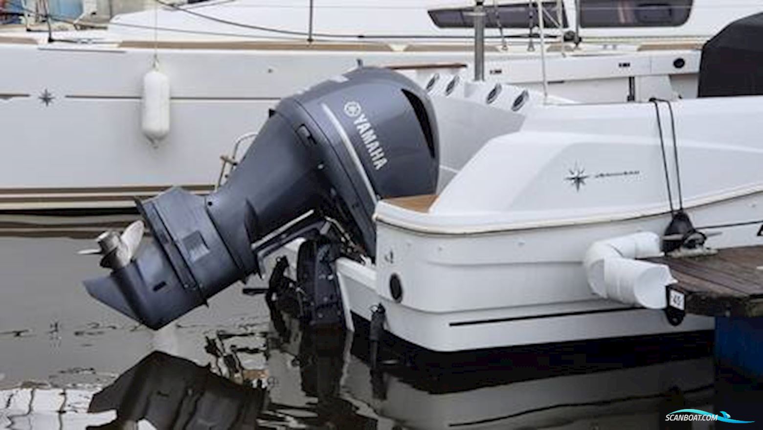 Jeanneau Cap Camarat 8.5 CC