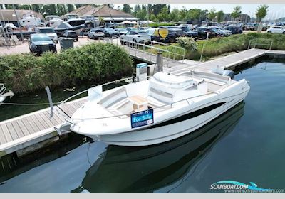 Jeanneau Cap Camarat 8.5 CC Motorboat 2015, with Yamaha engine, United Kingdom