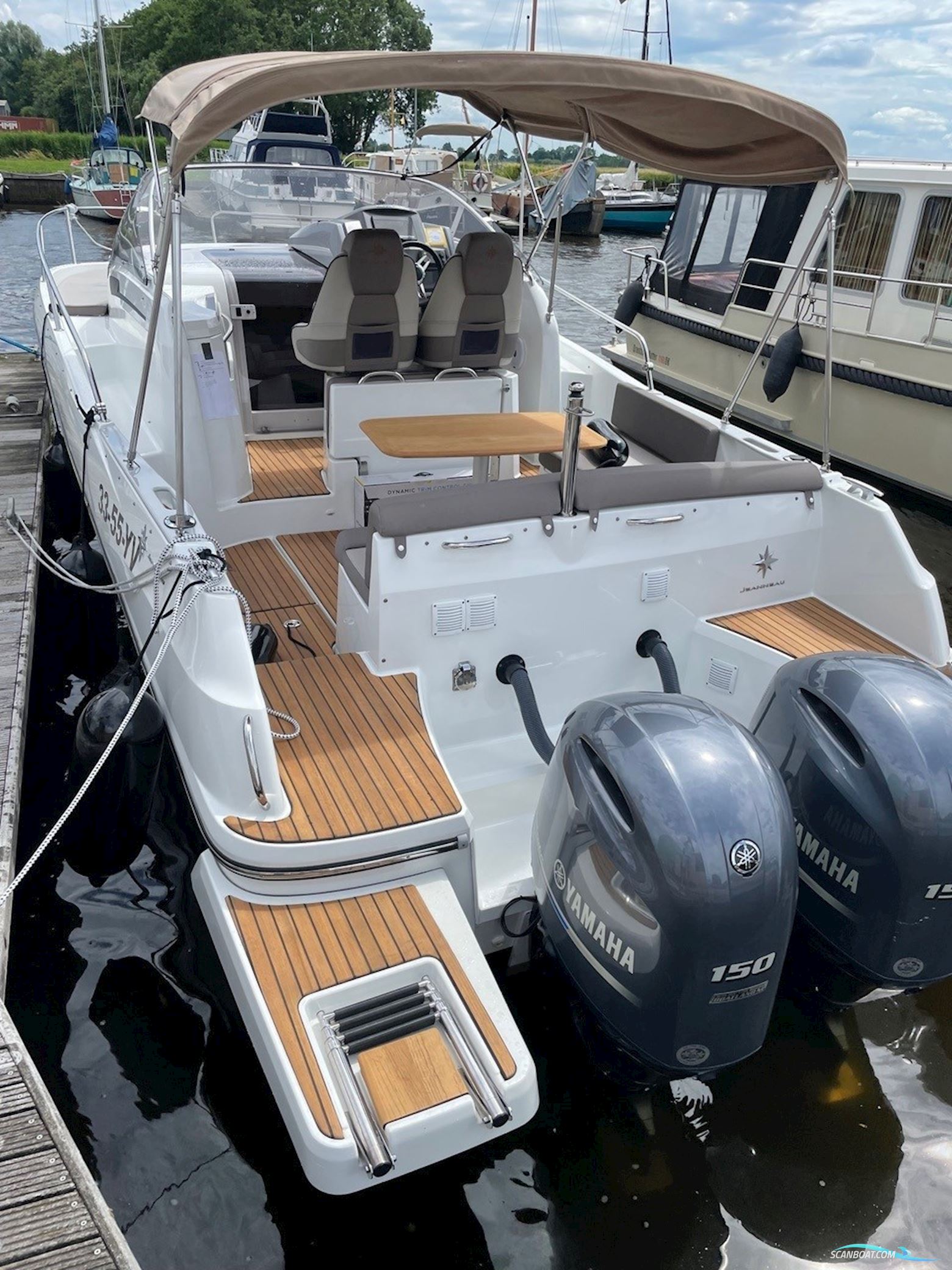 Jeanneau Cap Camarat 8.5 WA