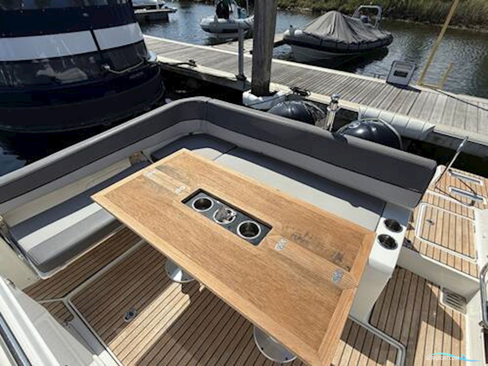 Jeanneau Cap Camarat 9.0 CC