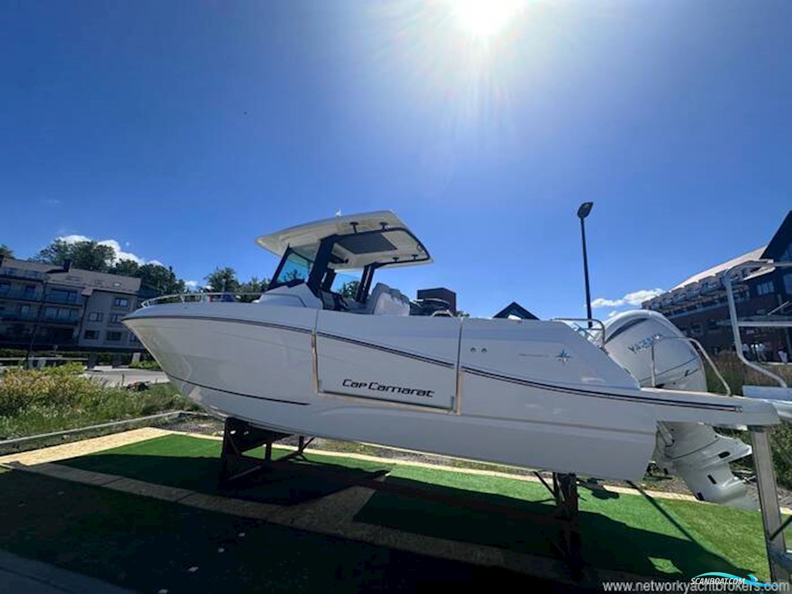 Jeanneau Cap Camarat 9.0 CC Series 2