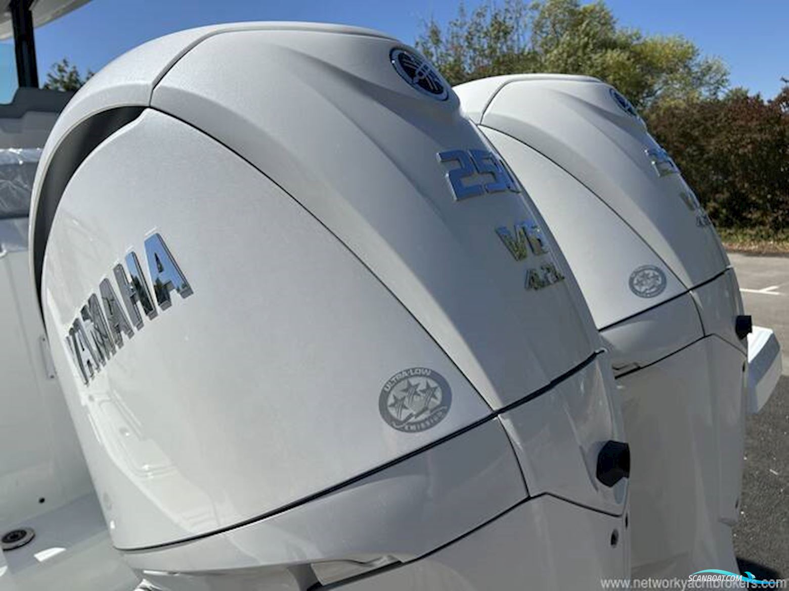 Jeanneau Cap Camarat 9.0 CC Series 2