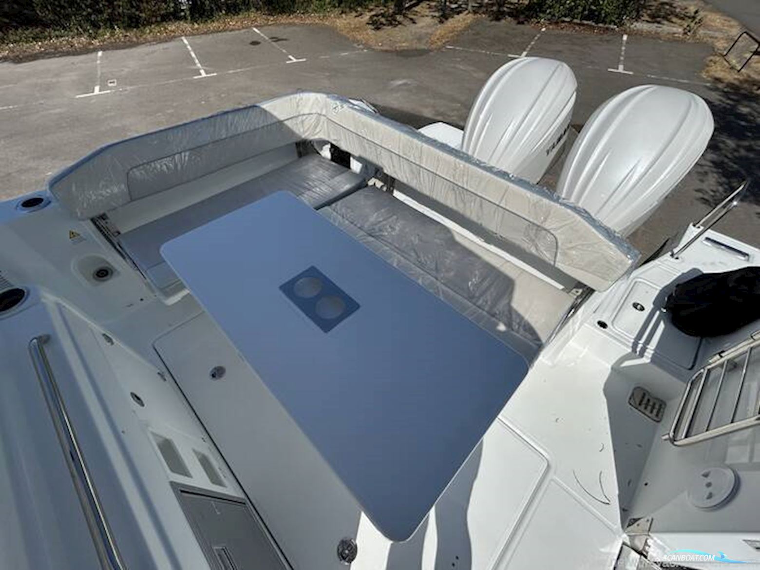 Jeanneau Cap Camarat 9.0 CC Series 2