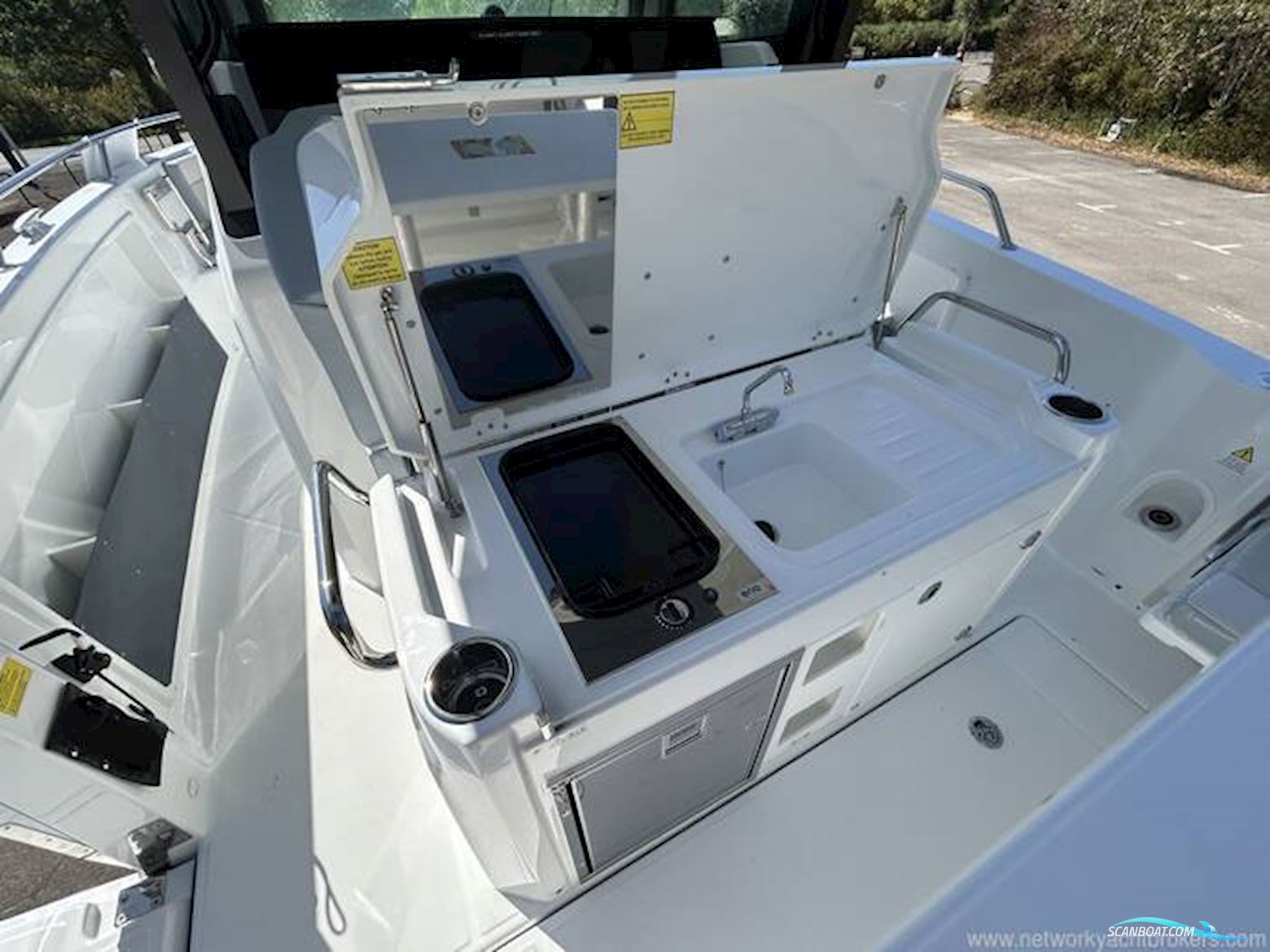 Jeanneau Cap Camarat 9.0 CC Series 2
