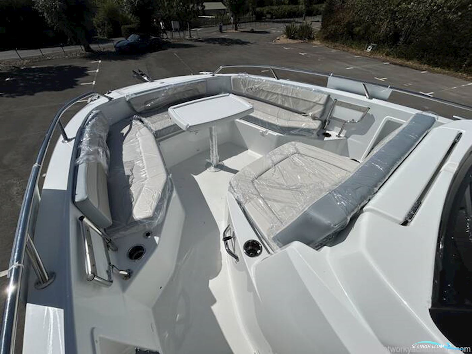 Jeanneau Cap Camarat 9.0 CC Series 2