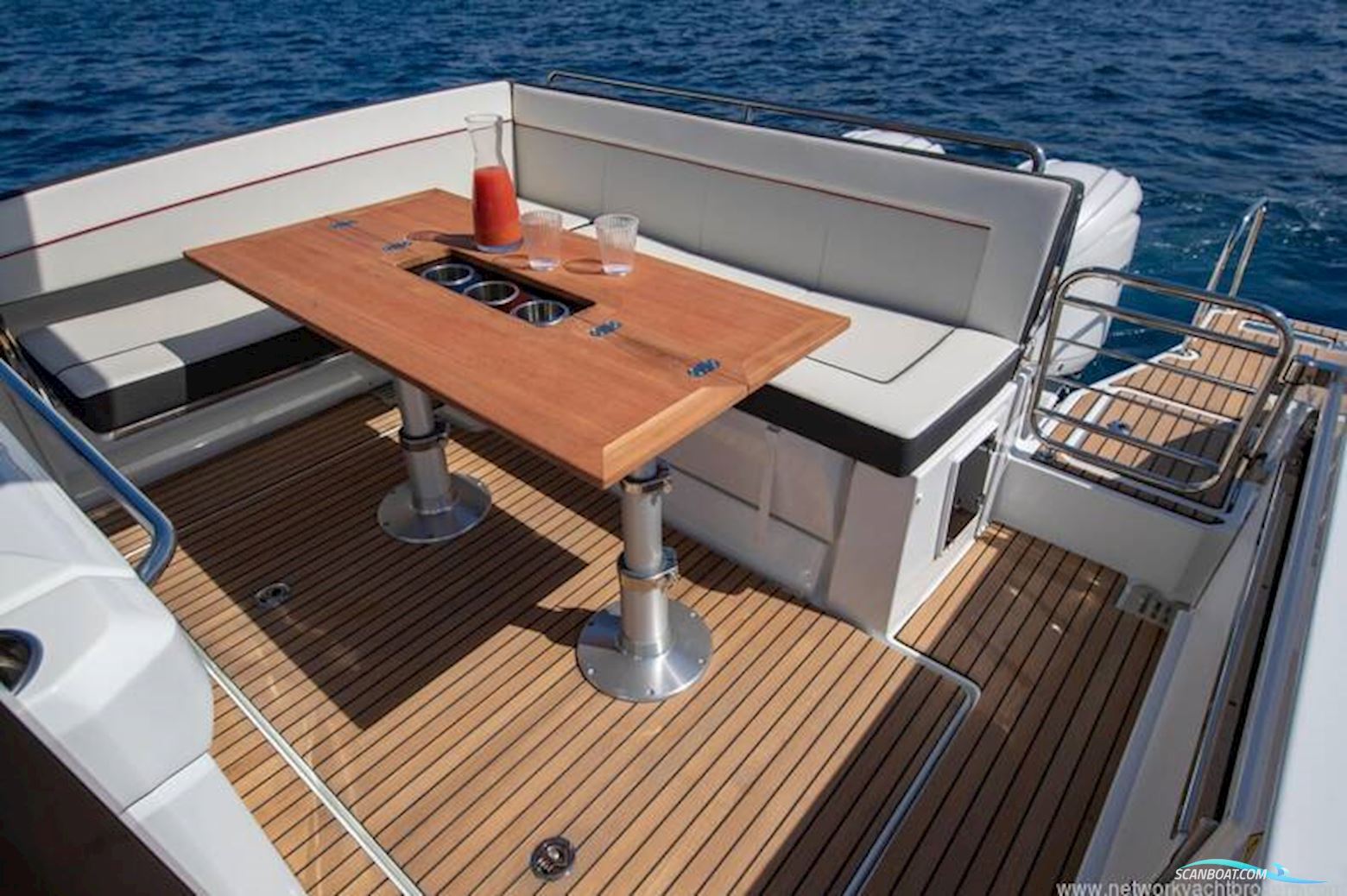 Jeanneau Cap Camarat 9.0 WA S2