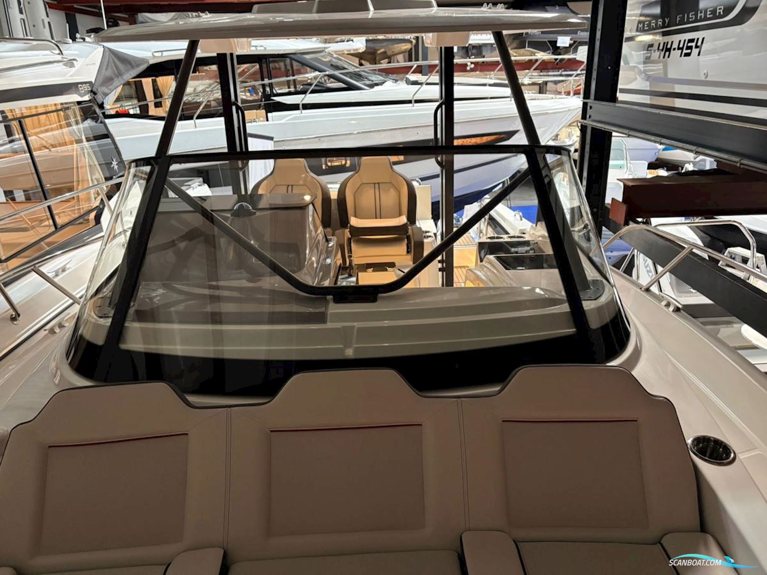 Jeanneau Cap Camarat 9.0 WA S2