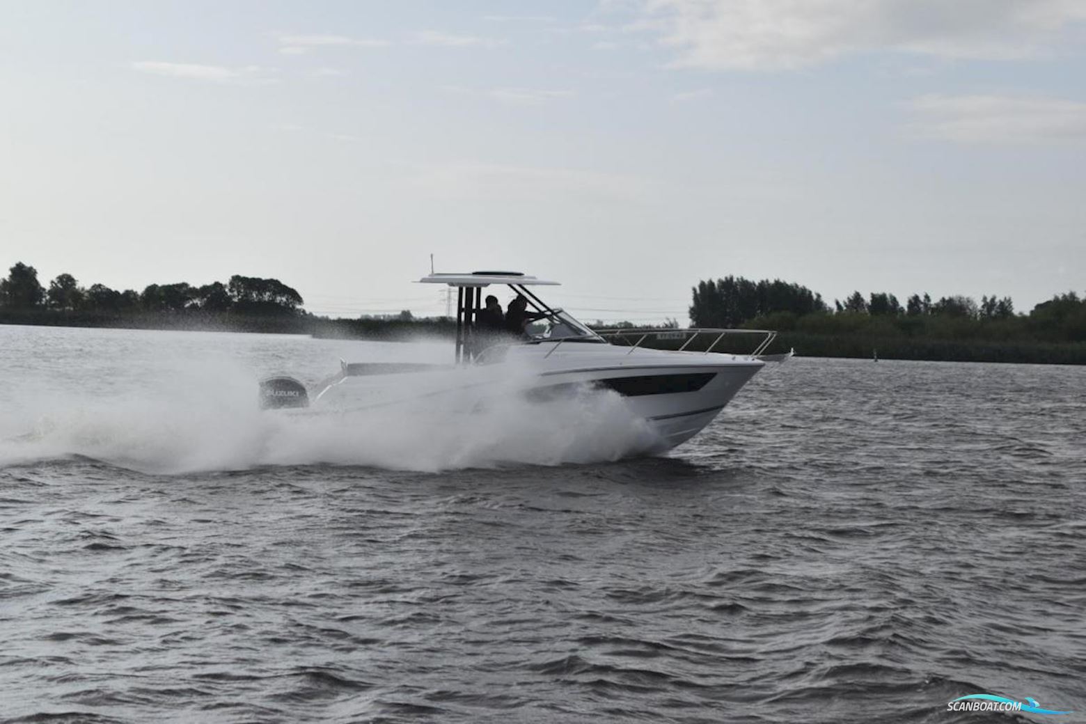 Jeanneau Cap Camarat 9.0 WA S2