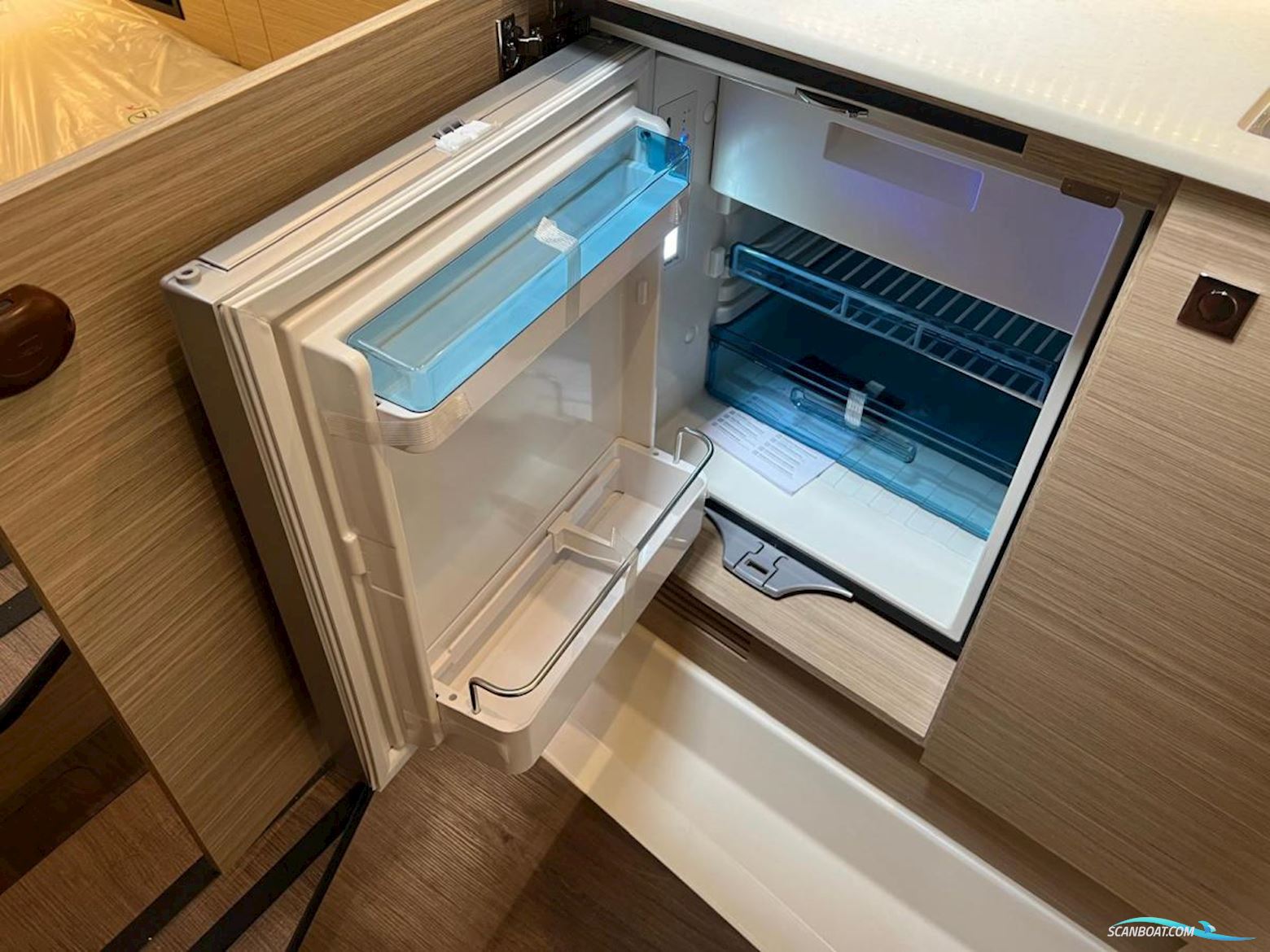 Jeanneau Cap Camarat 9.0 WA Serie 2 new model!