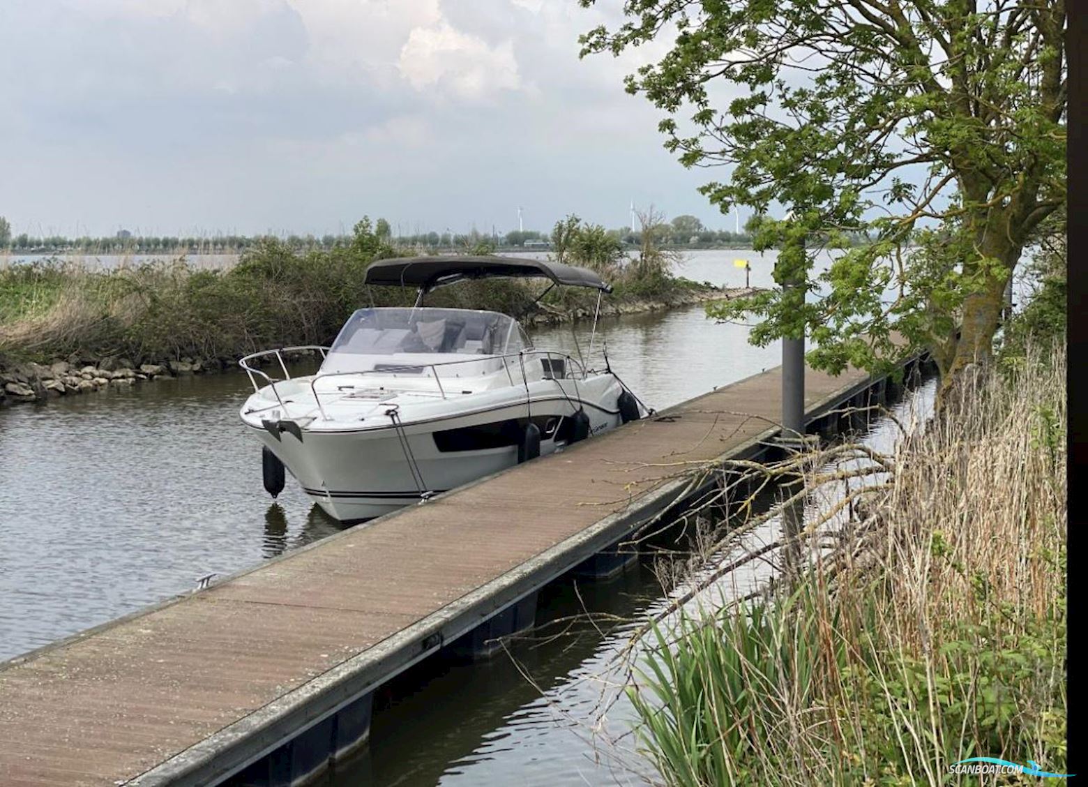 Jeanneau Cap Camarat 9.0 Walk Around Motorboat 2021, with Suzuki engine, The Netherlands