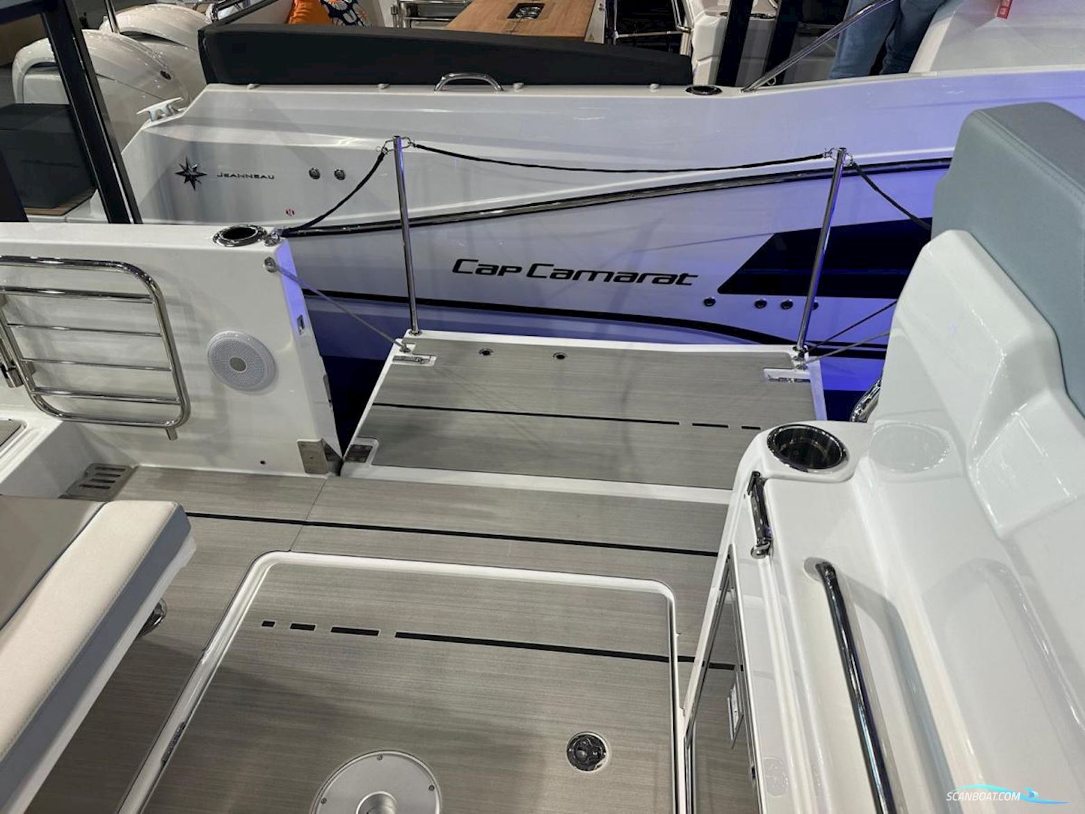 Jeanneau Cap Camarat 9.0CC S2 Nieuw Model! Dit Schip is Aanwezig op de Yamaha Stand Van Hiswa te Water 2026.