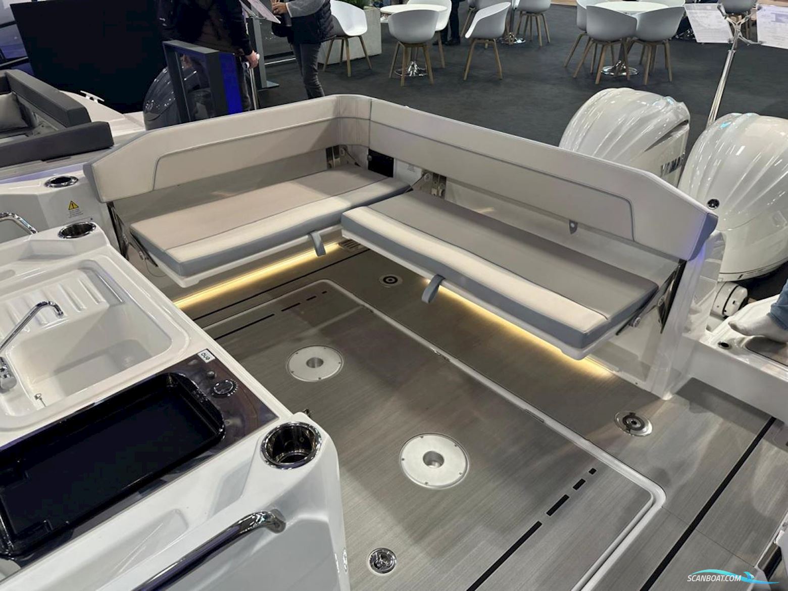 Jeanneau Cap Camarat 9.0CC S2 Nieuw Model! Dit Schip is Aanwezig op de Yamaha Stand Van Hiswa te Water 2026.