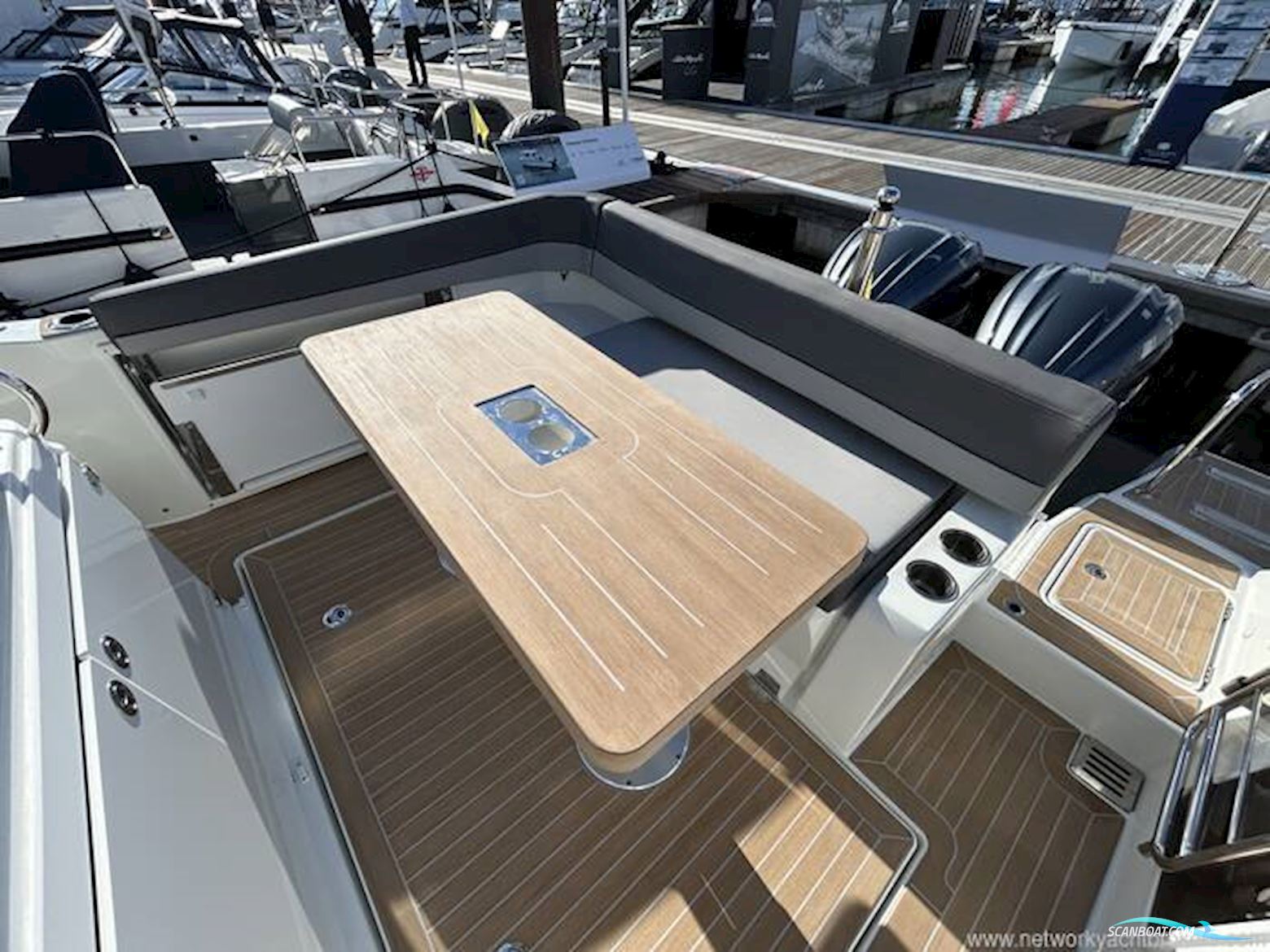 Jeanneau Cap Camarat 9.0CC