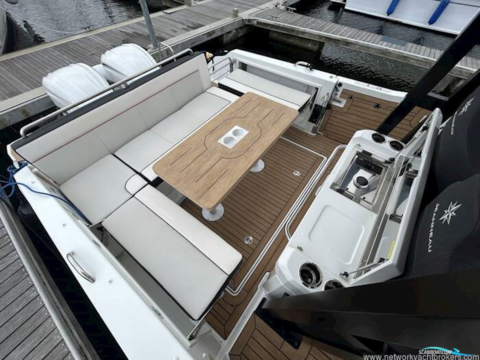 Jeanneau Cap Camarat 9.0WA S2