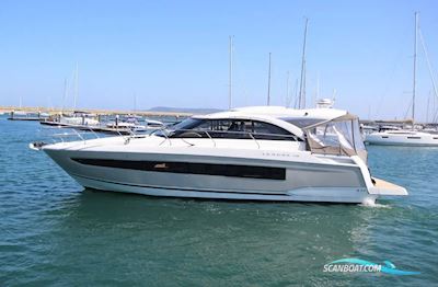 Jeanneau Leader 46 Motorboat 2018, with Volvo Penta engine, Ireland