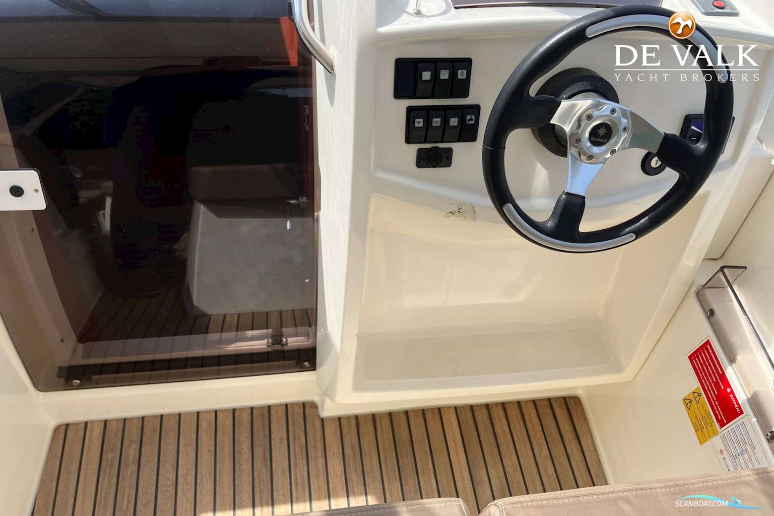 Jeanneau Leader 8