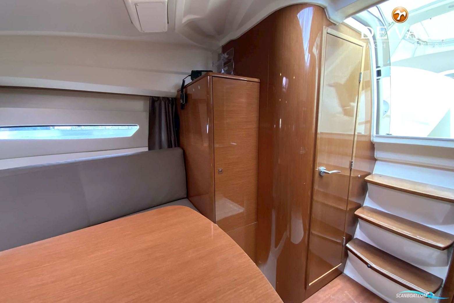 Jeanneau Leader 8