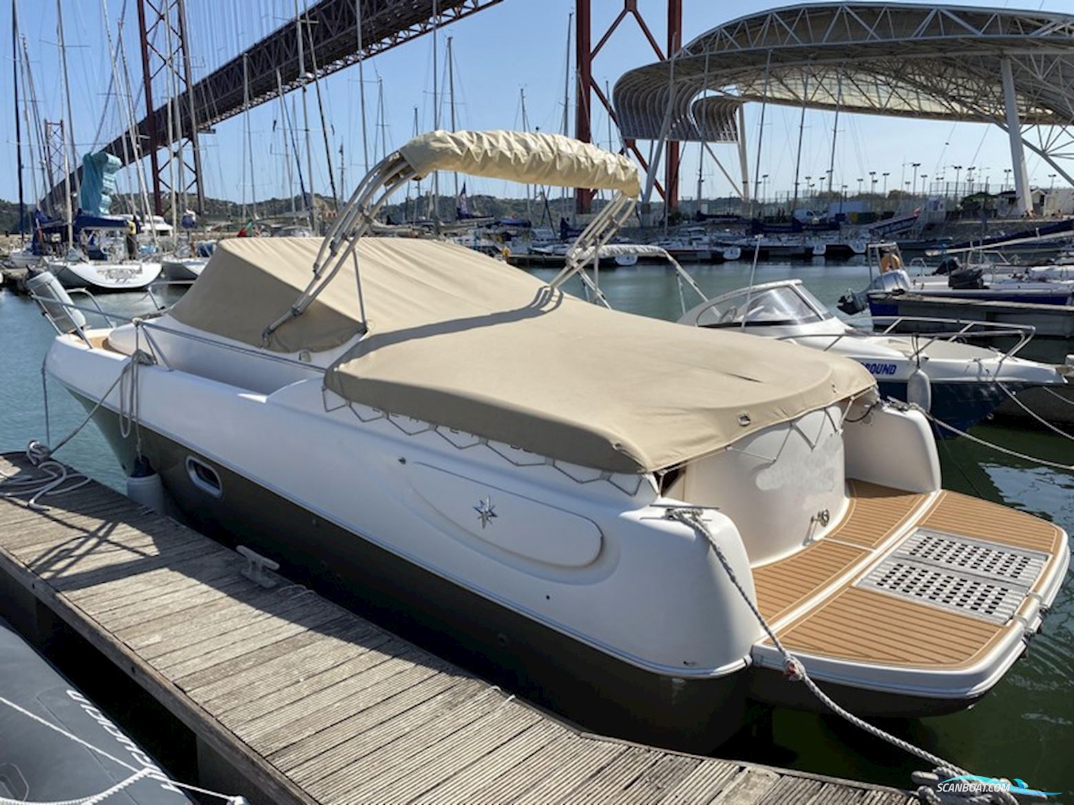 Jeanneau Leader 805 Motorboat 2007, with Volvo Penta engine, Portugal