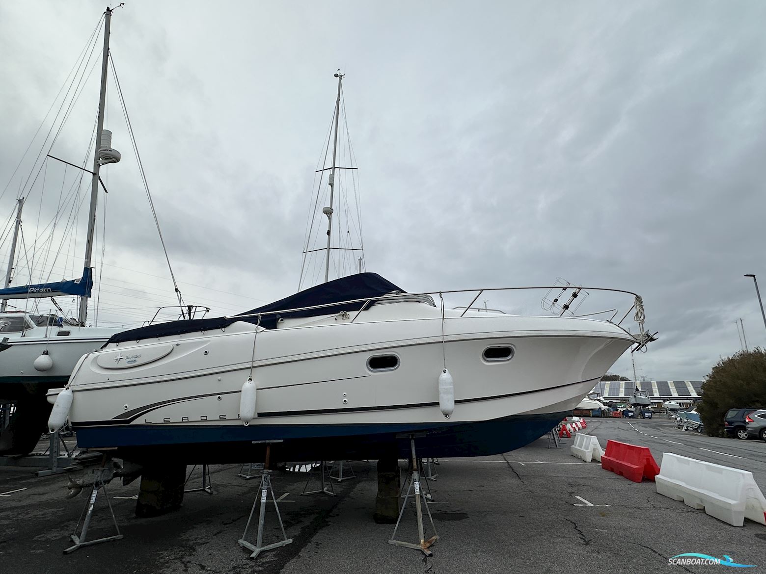Jeanneau Leader 805