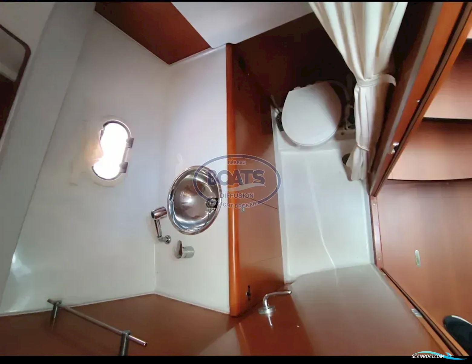 Jeanneau Merry Fisher 10