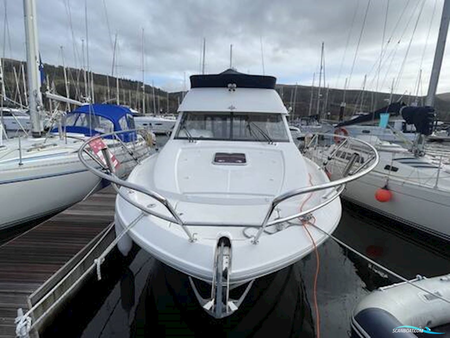 Jeanneau Merry Fisher 10