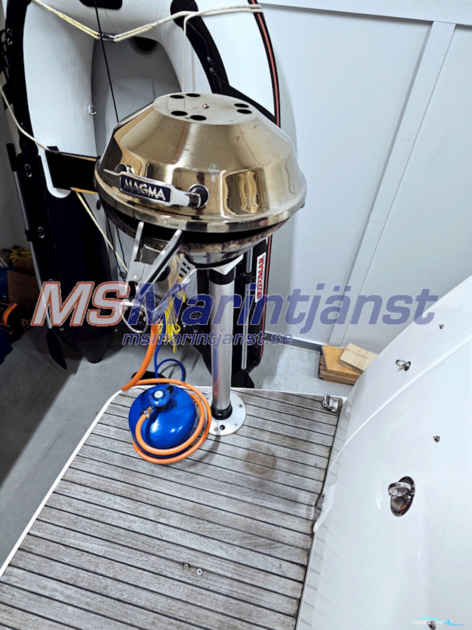 Jeanneau Merry Fisher 10