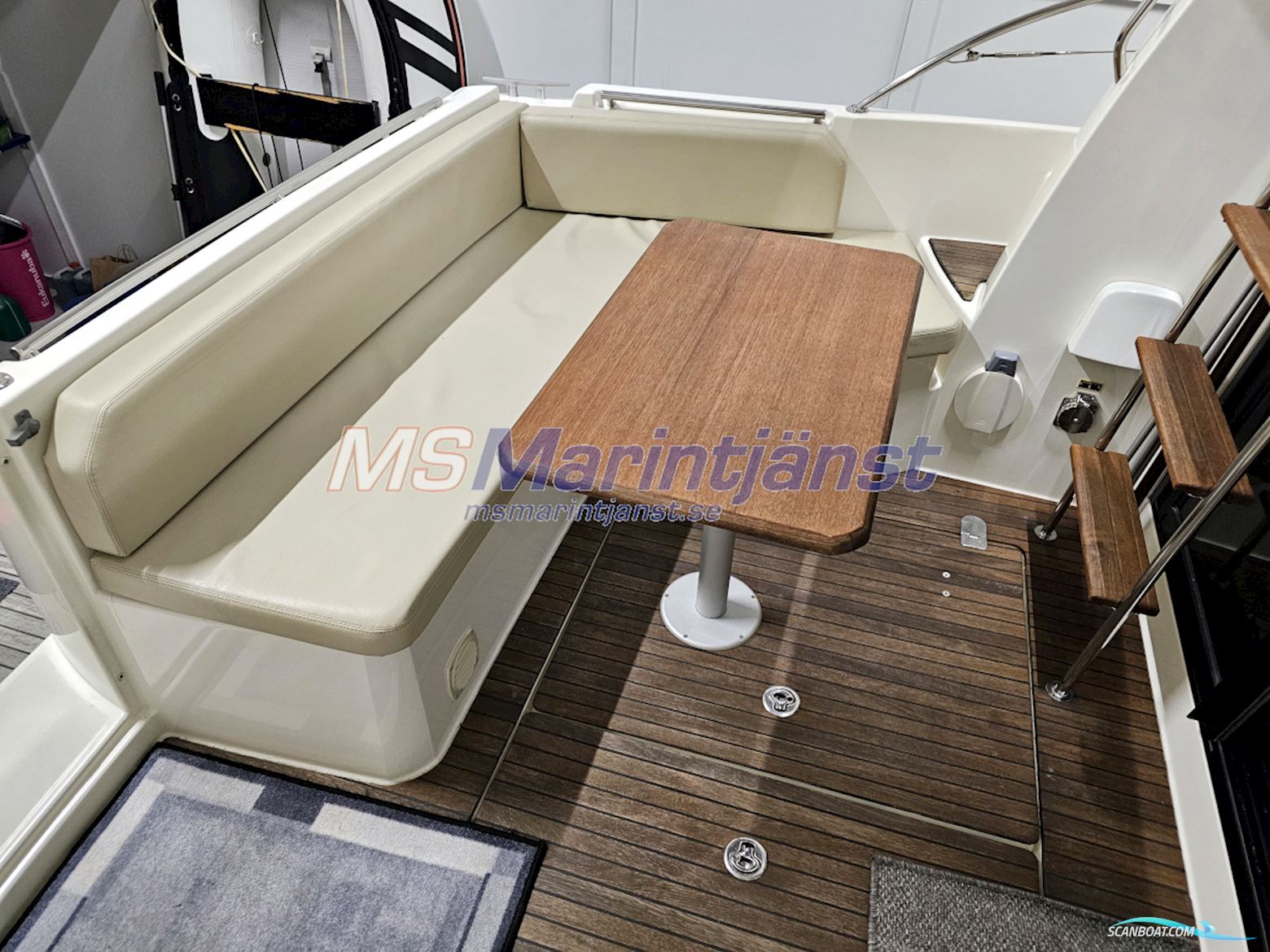 Jeanneau Merry Fisher 10