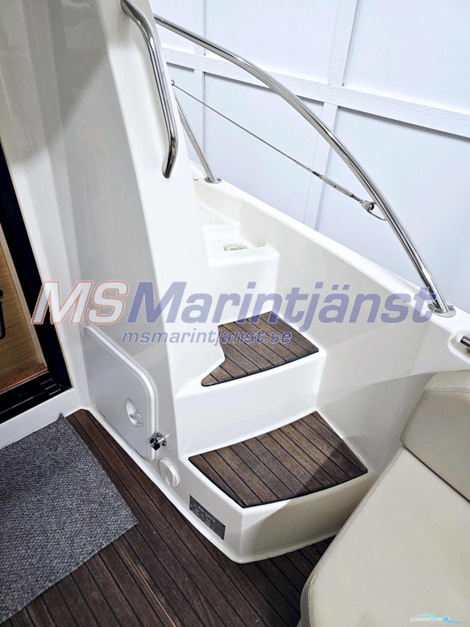 Jeanneau Merry Fisher 10