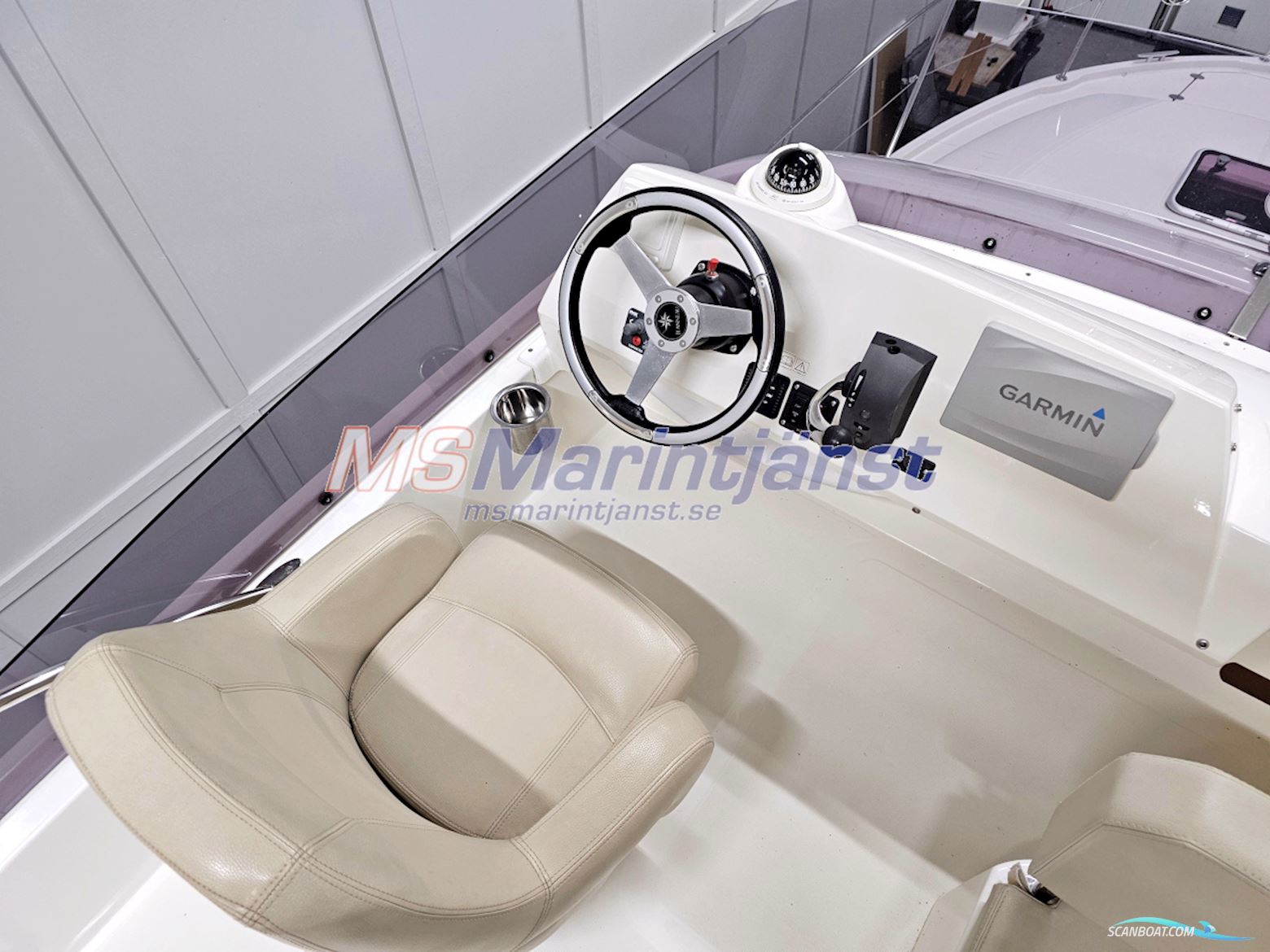 Jeanneau Merry Fisher 10