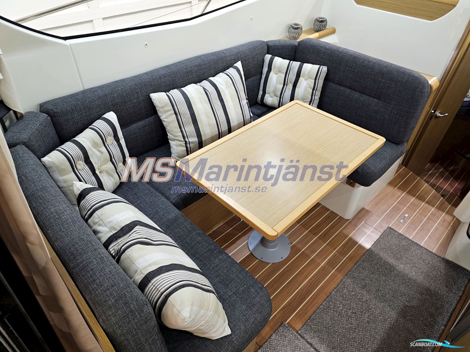 Jeanneau Merry Fisher 10