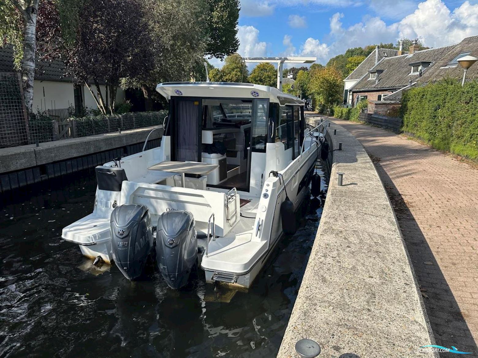 Jeanneau Merry Fisher 1095 Coupé Hardtop