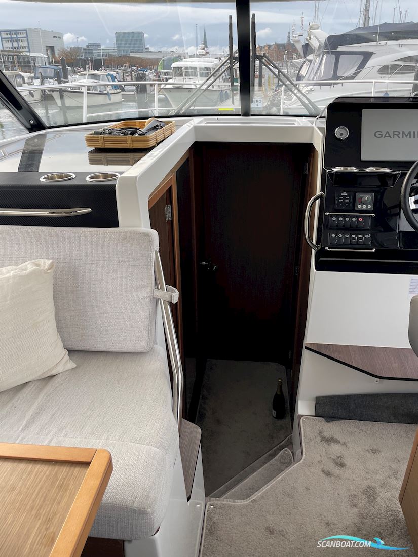 Jeanneau Merry Fisher 1095 Fly