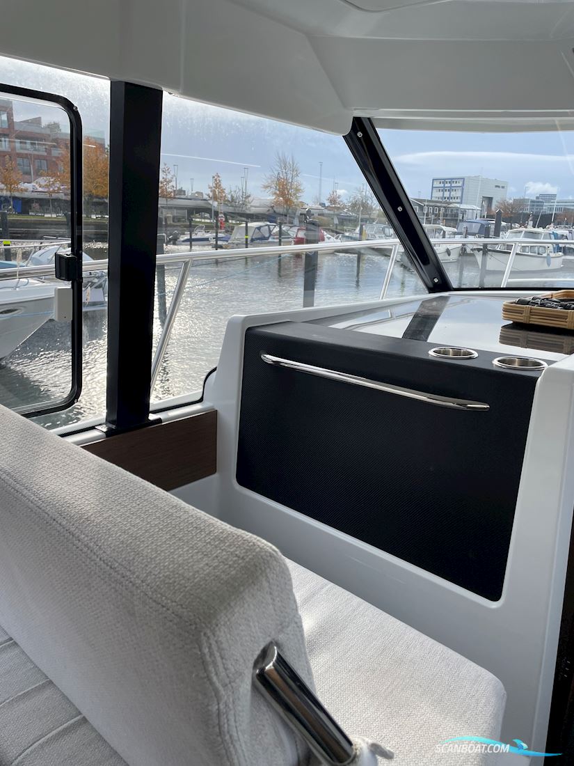 Jeanneau Merry Fisher 1095 Fly